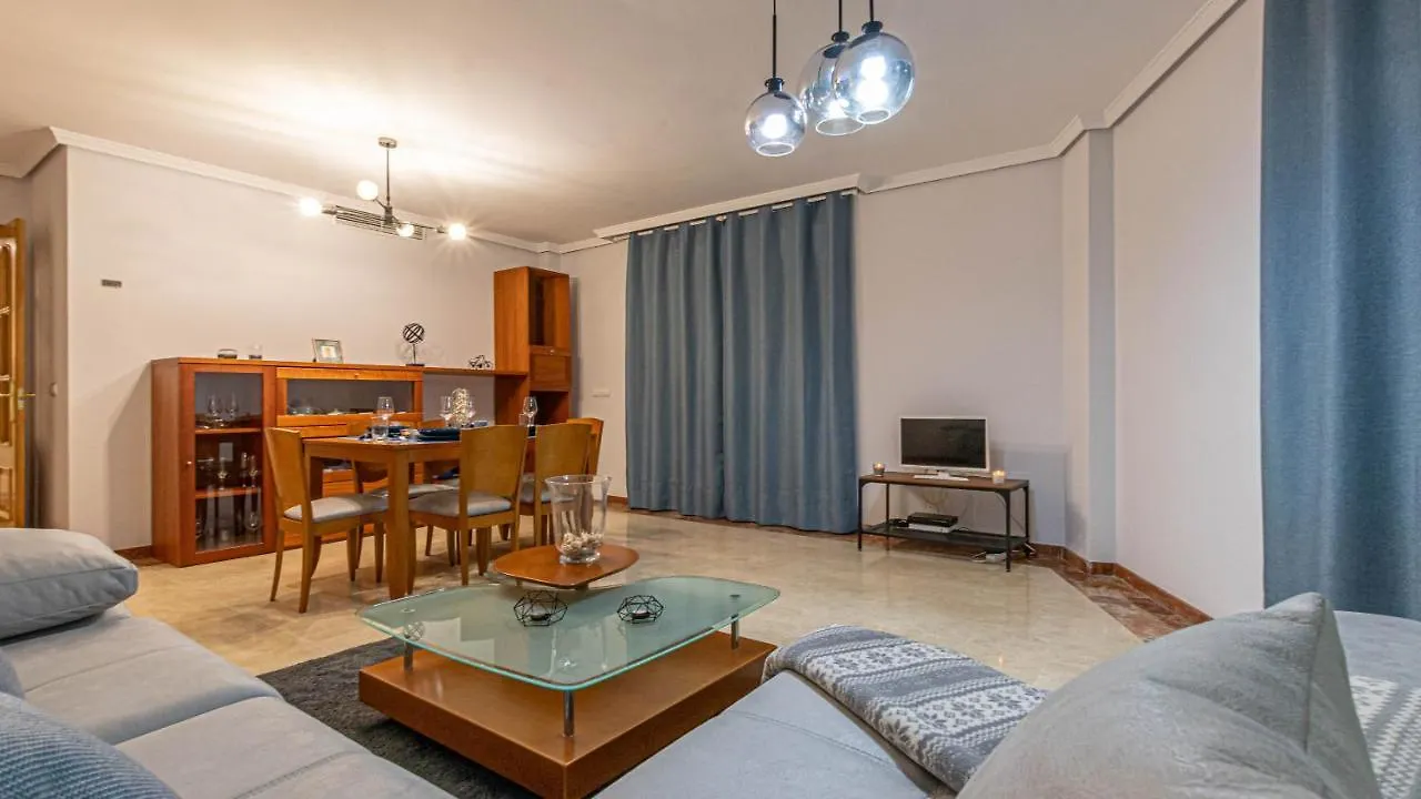 Апартаменты 797 Holiday Rentals- Piso Con Amplia Terraza A Solo 1 Min De La Playa Бенальмадена